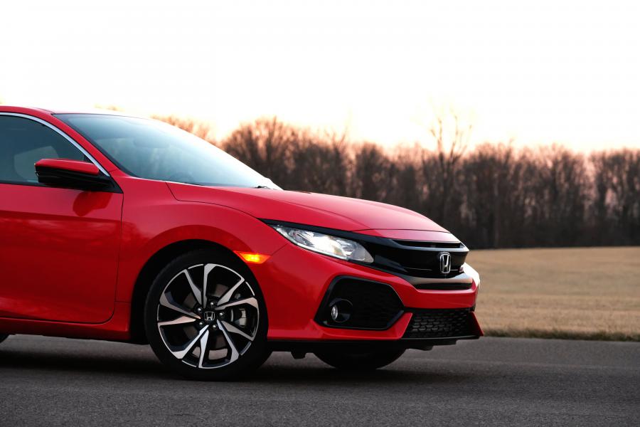 Детали экстерьера Honda Civic Si Coupe (FC) 2019 года  (NA) (фото 22 из 30)